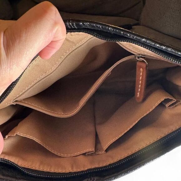 The Sak Women's Black Crossbody Bag Clutch and Matching wallet cardholder - Picture 8 of 8